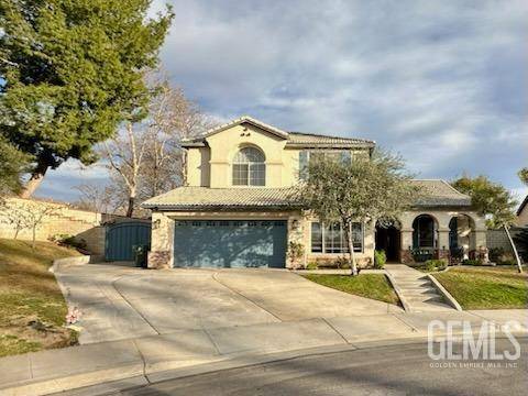 11501 Peninsula Park Drive, Bakersfield, CA 93311
