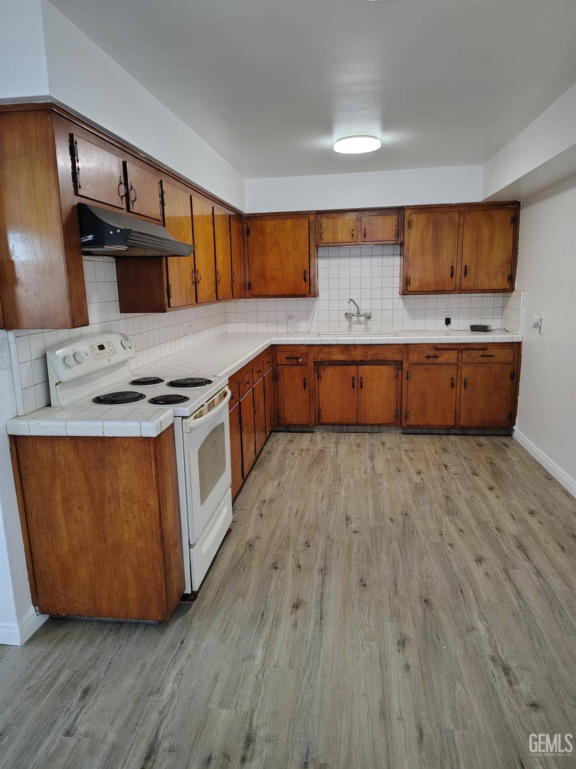 Bakersfield, CA 93307,1405 Fairview Road