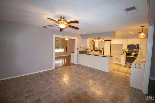 Bakersfield, CA 93309,6500 Edgemont Drive