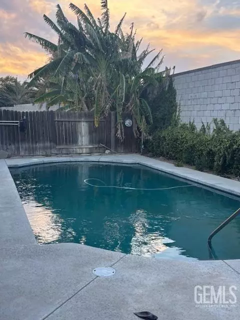 Bakersfield, CA 93306,10808 Fangio Court