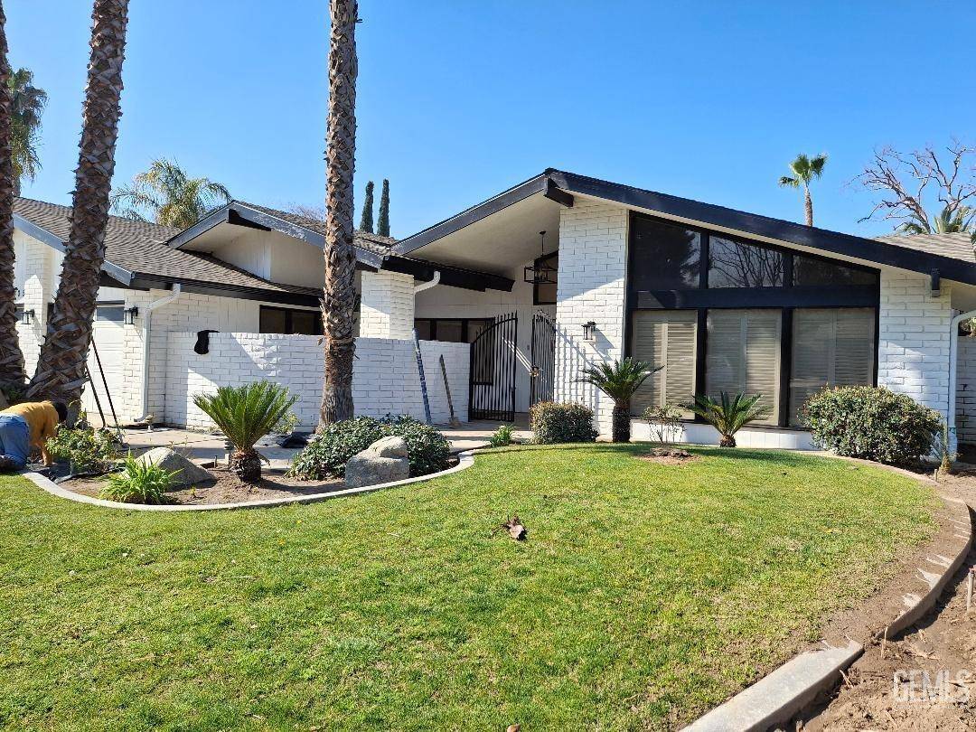 1005 Camino Del Oeste, Bakersfield, CA 93309