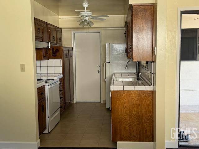 Bakersfield, CA 93309,5909 Sunny Palms Avenue #16