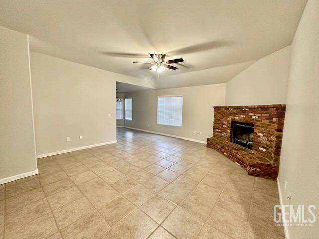 Bakersfield, CA 93313,5804 Spring Blossom Street