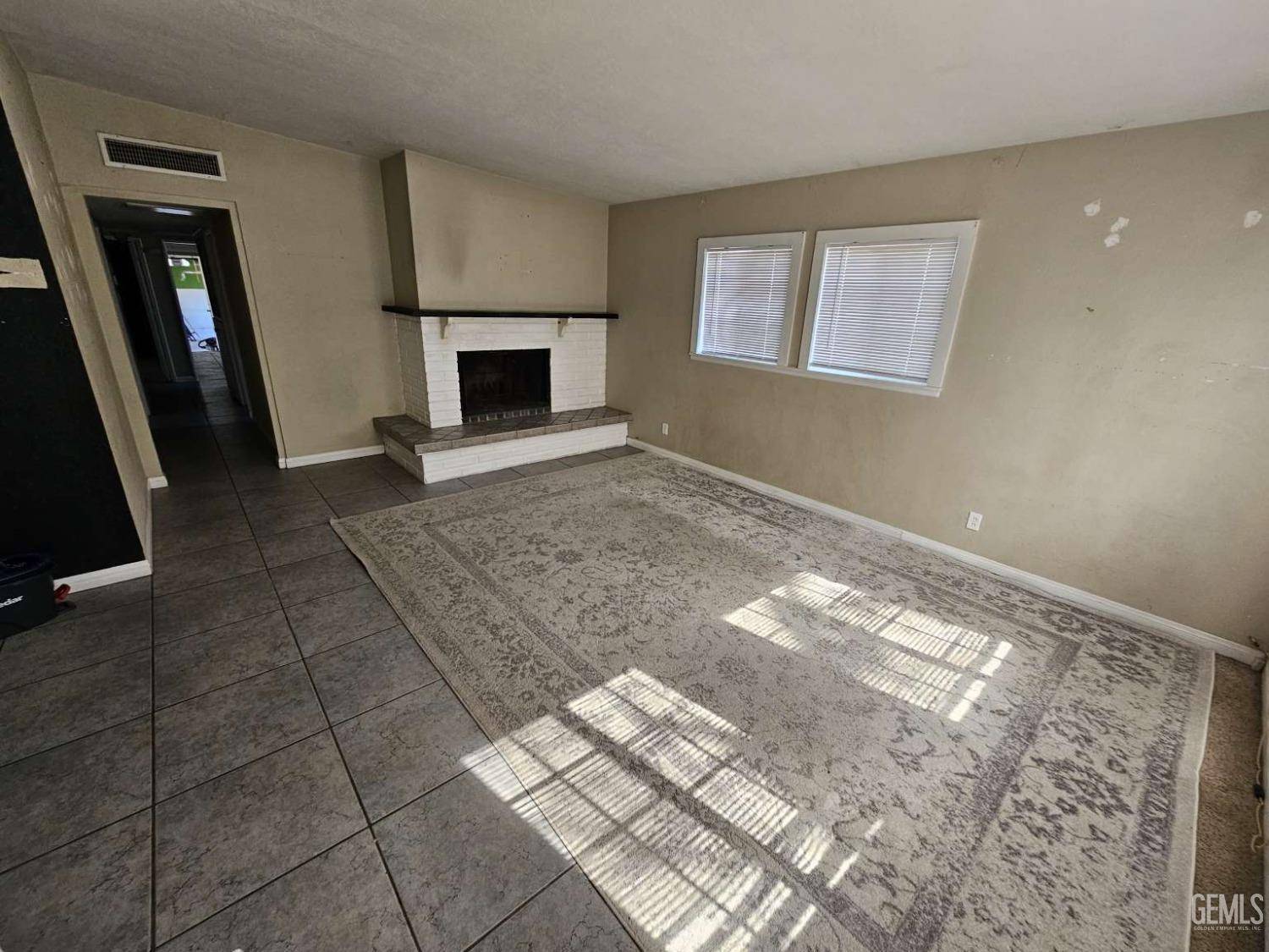 Taft, CA 93268,210 E Calvin Street