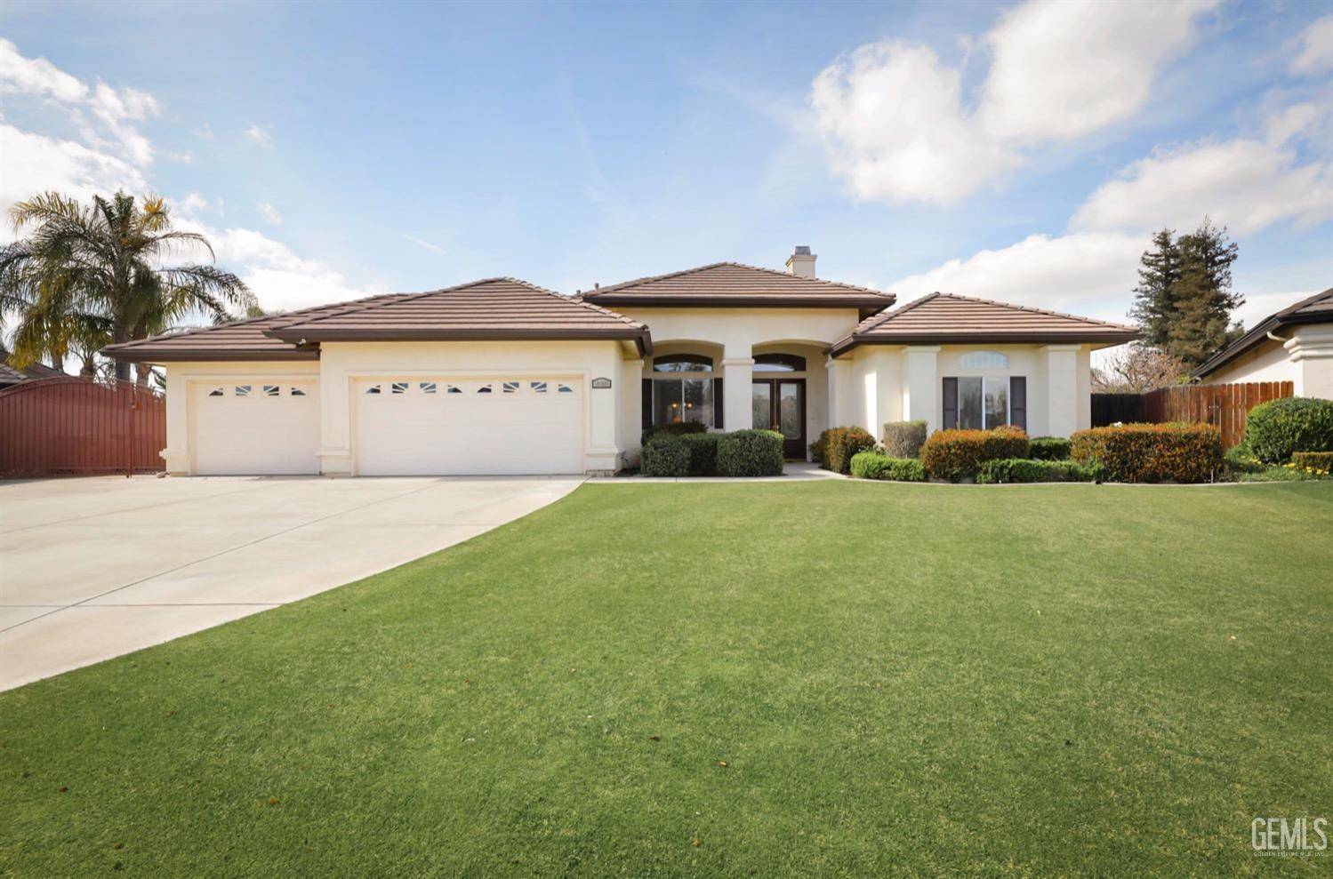 Bakersfield, CA 93314,14008 Bordeaux