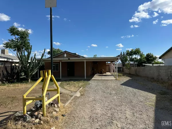 Bakersfield, CA 93305,1907 Kentucky Street