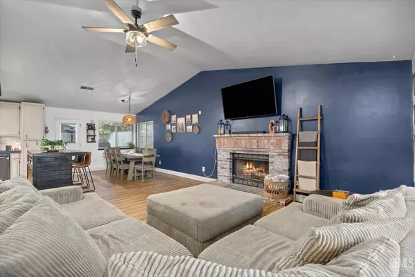 Bakersfield, CA 93312,9523 Seabeck Avenue