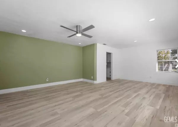 Bakersfield, CA 93301,3028 Spruce Street