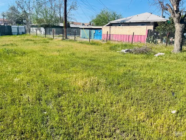 Bakersfield, CA 93305,1312 Robinson Street