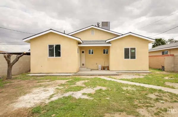 Bakersfield, CA 93305,1421 Oregon Street