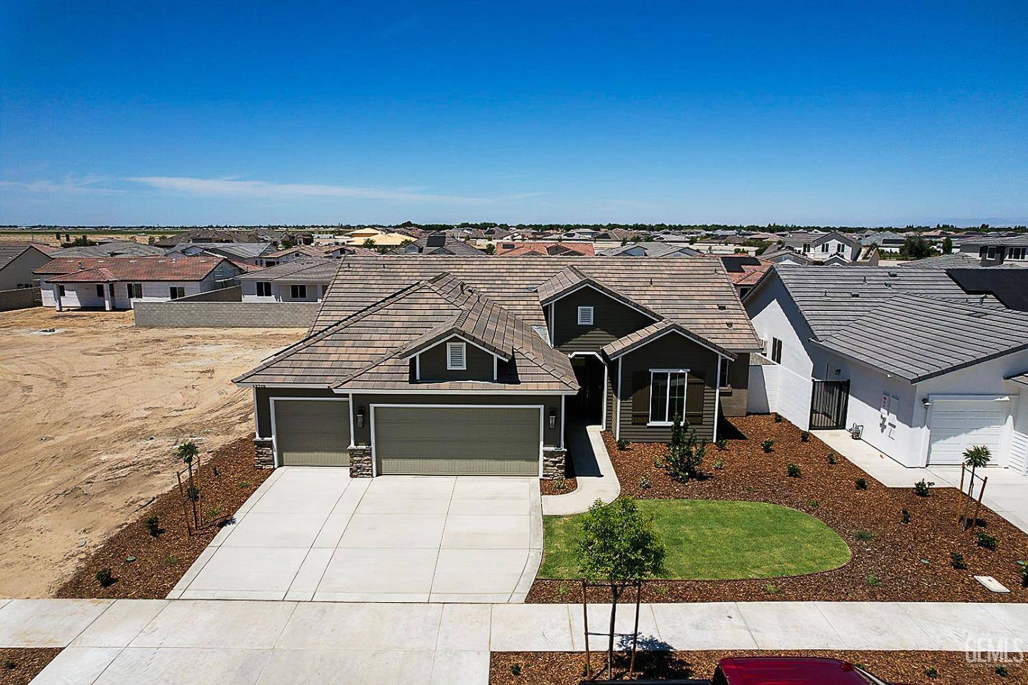 12708 Graham Court, Bakersfield, CA 93311