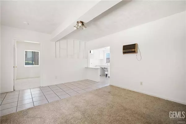 208 Brink Drive Bakersfield, CA 93304