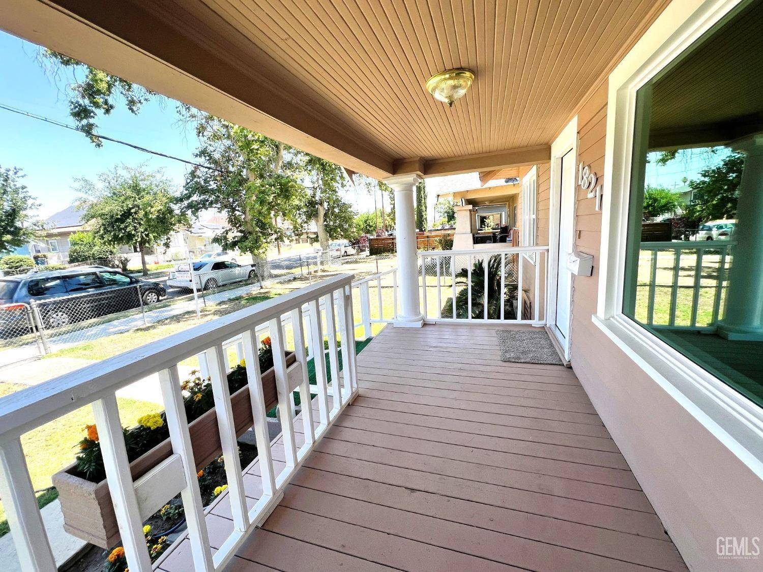 Bakersfield, CA 93304,1821 Orange Street