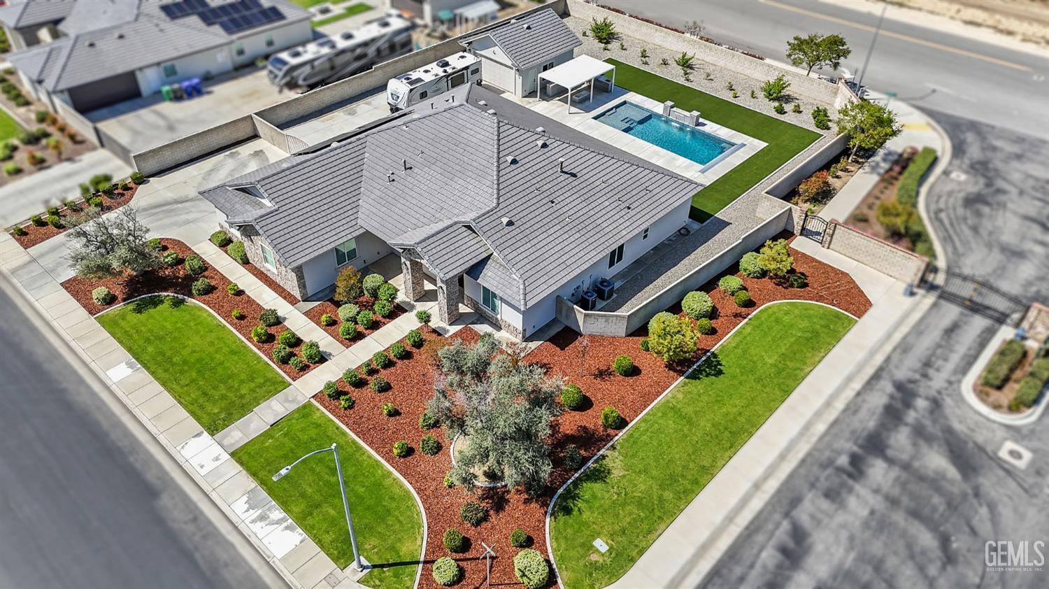 16602 Northfield Way, Bakersfield, CA 93314