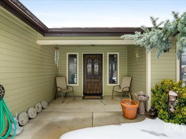 Tehachapi, CA 93561,24140 Deertrail Drive