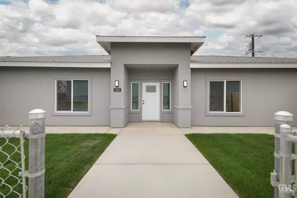 1241 Delaware Street, Bakersfield, CA 93307