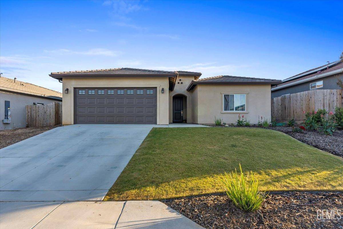 Bakersfield, CA 93306,9917 Old Wood Drive