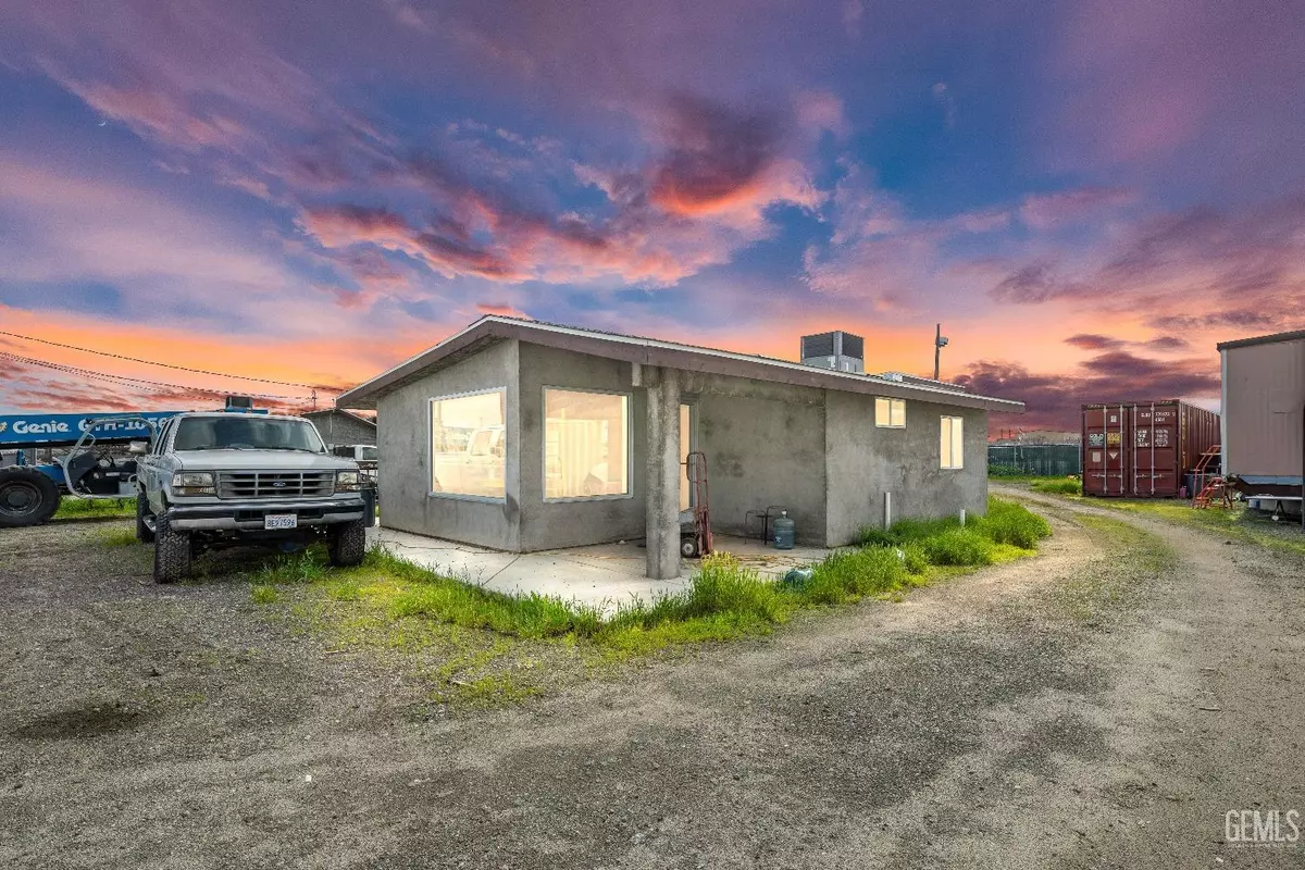 Bakersfield, CA 93308,2810 Patton Way