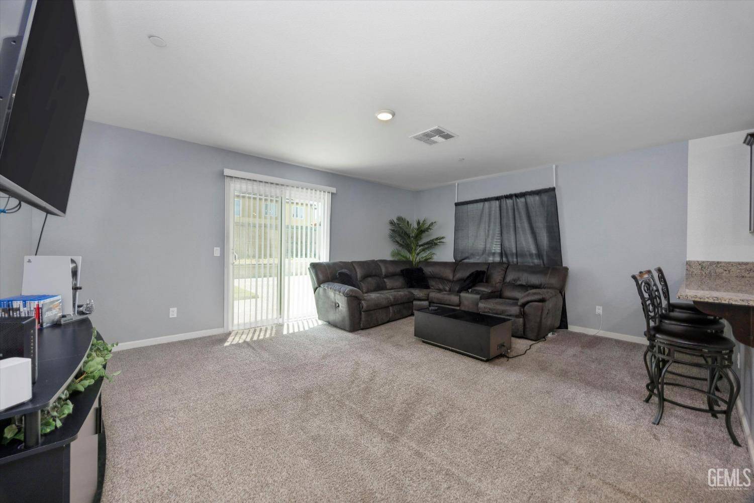 Bakersfield, CA 93313,6003 Warren Ridge Drive
