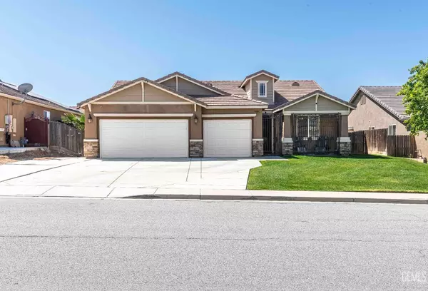 10909 Rainwater Lane, Bakersfield, CA 93306