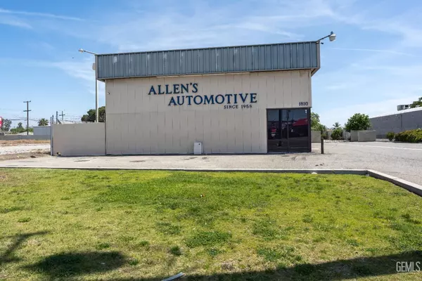 1810 S Chester Avenue, Bakersfield, CA 93304