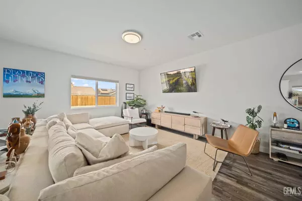 California City, CA 93505,9101 Margery Avenue