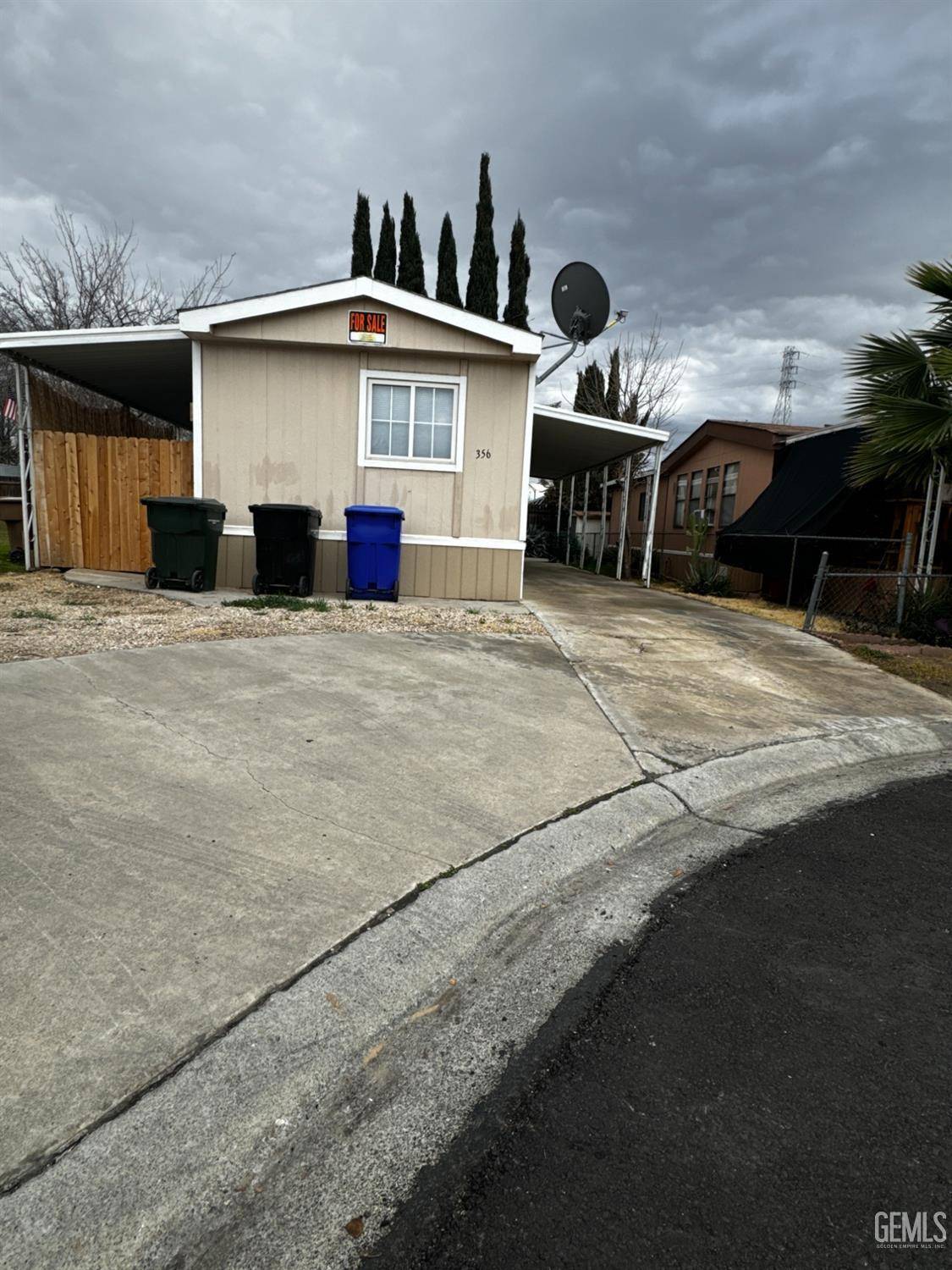 Bakersfield, CA 93306,6601 Eucalyptus Drive #356