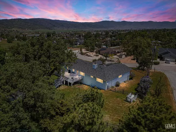 Tehachapi, CA 93561,27811 Preakness Drive