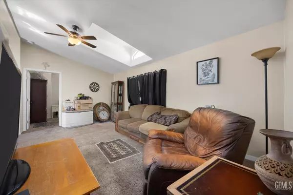 Taft, CA 93268,473 Cedar Street