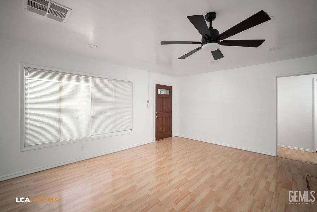 Bakersfield, CA 93309,348 Wetherley Drive