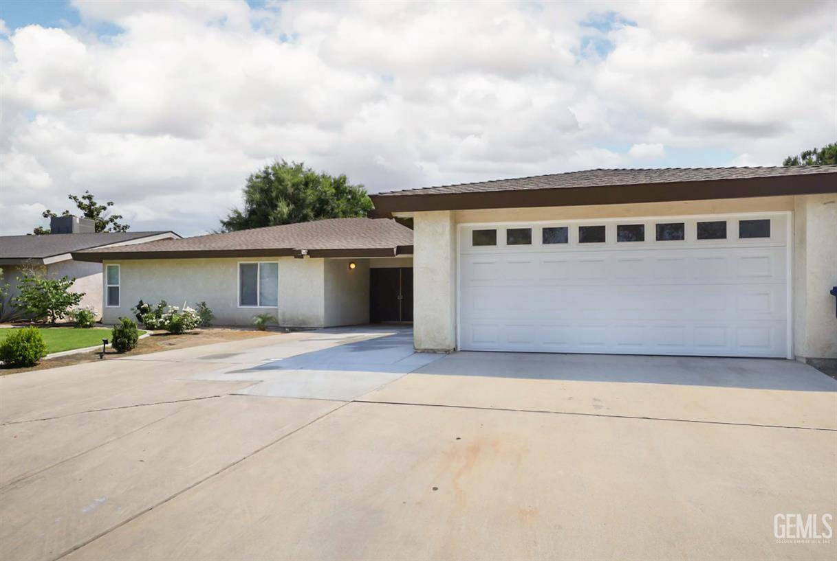 7001 Altaville Lane, Bakersfield, CA 93309