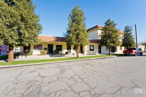 1004 H Street, Bakersfield, CA 93304