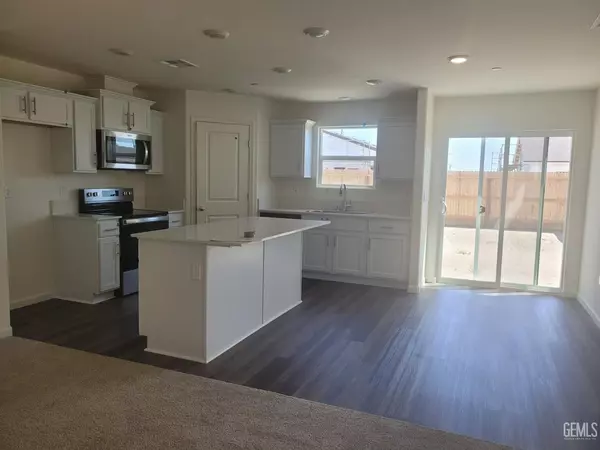 Bakersfield, CA 93311,8914 Tristania Place #51