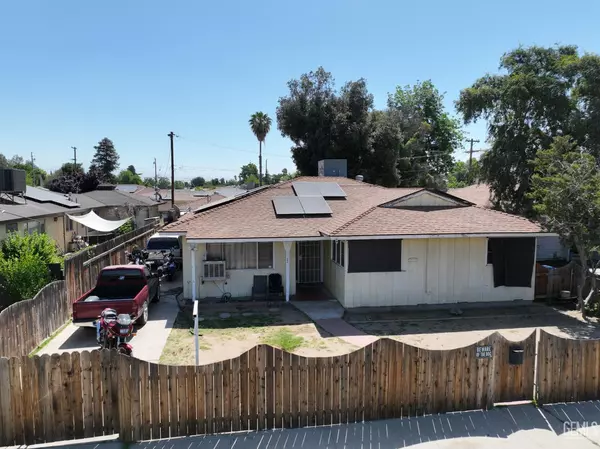 1004 Paloma Street, Bakersfield, CA 93304
