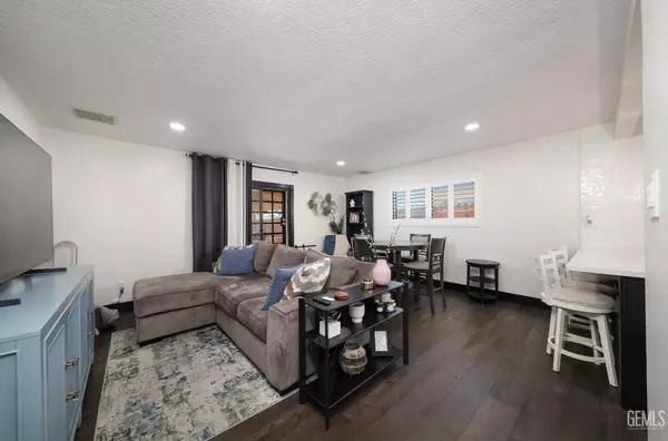 Bakersfield, CA 93304,705 Stephens Drive