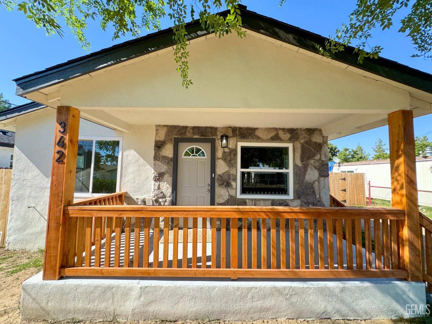Bakersfield, CA 93308,342 Sycamore Drive