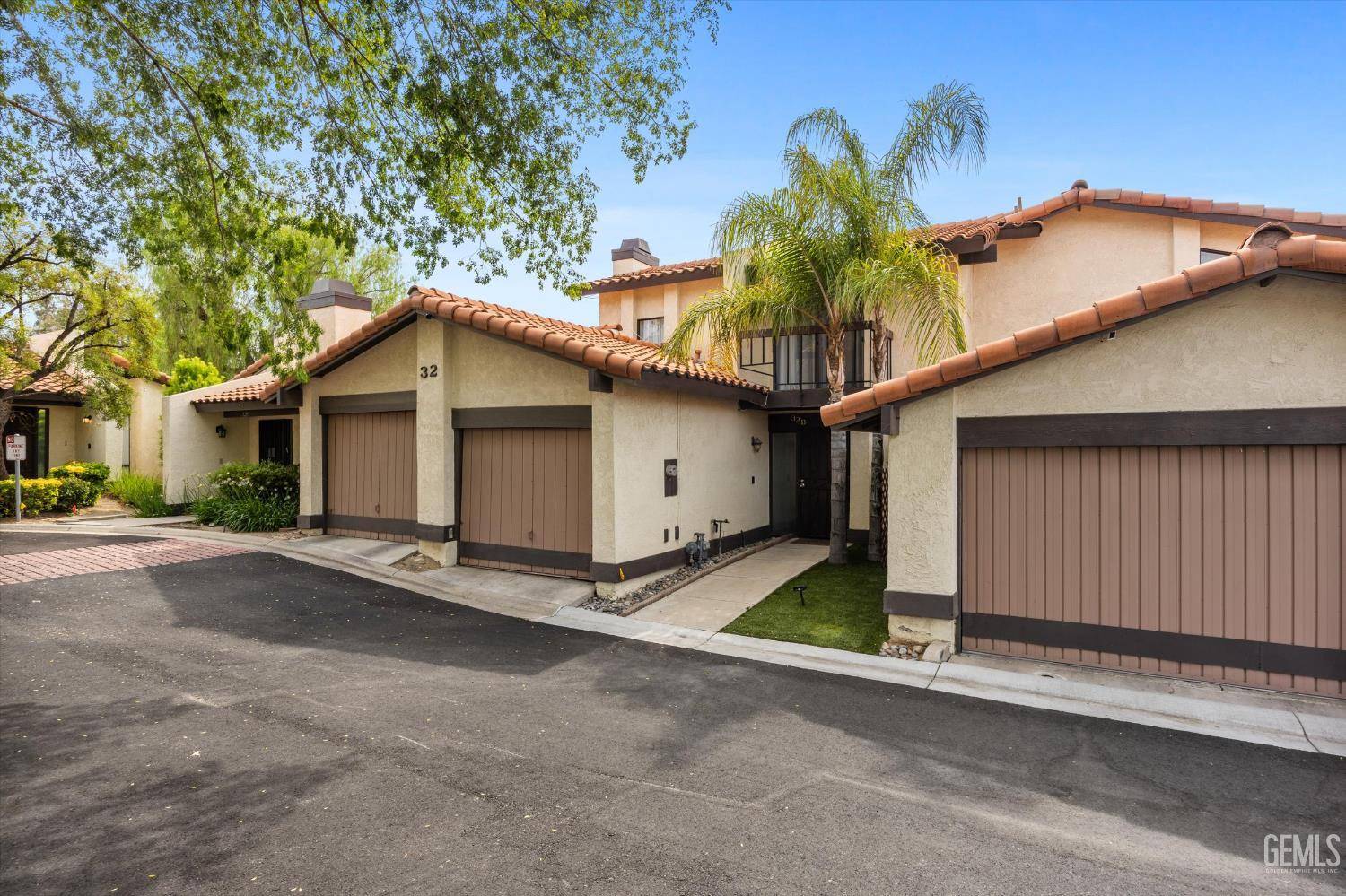 Bakersfield, CA 93306,3501 Bernard Street #32B