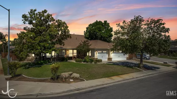 4801 Equestrian Avenue, Bakersfield, CA 93312