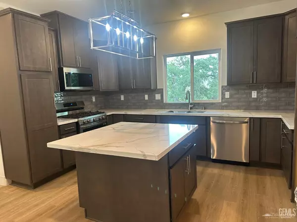 Tehachapi, CA 93561,18671 Buckeye Place