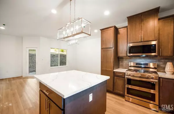 Tehachapi, CA 93561,18671 Buckeye Place
