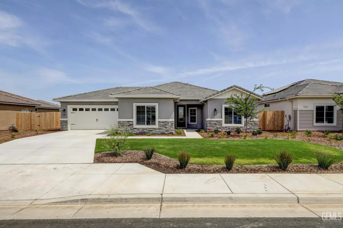 Bakersfield, CA 93311,11118 Irontooth Avenue
