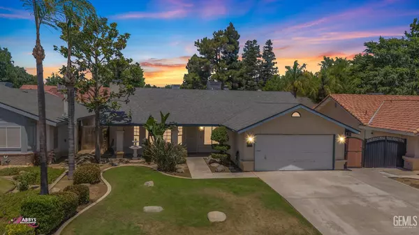 504 Sarabande Avenue, Bakersfield, CA 93308