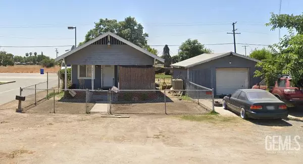 251 N Graham Road, Tipton, CA 93272