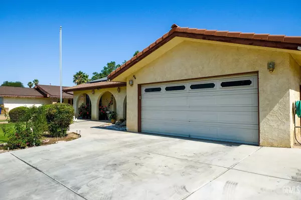 Bakersfield, CA 93313,4508 Glengary Place