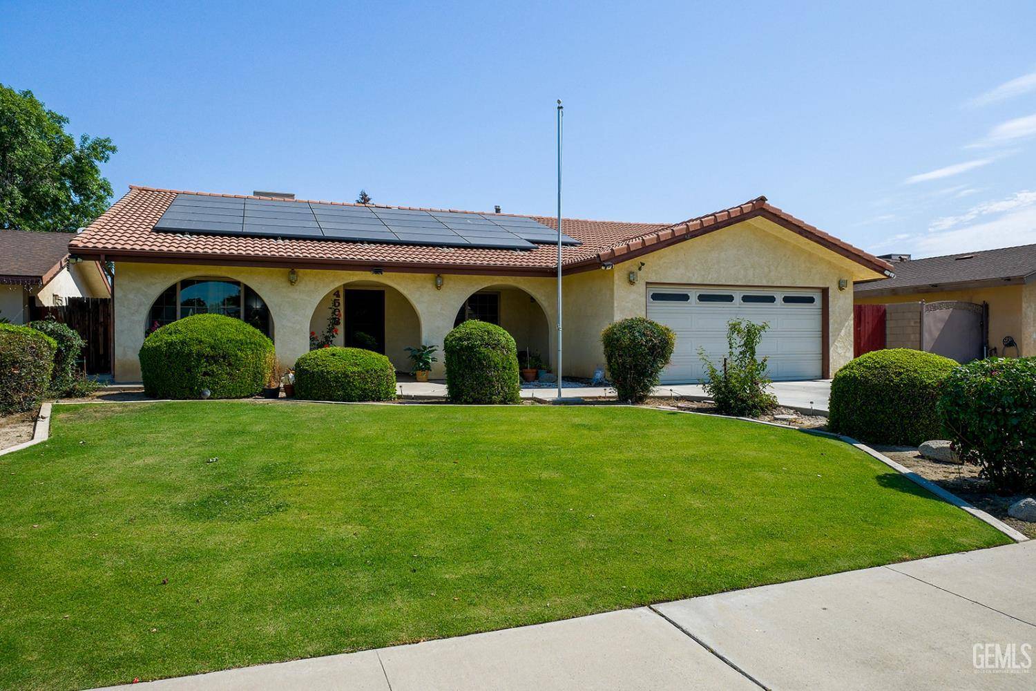 Bakersfield, CA 93313,4508 Glengary Place