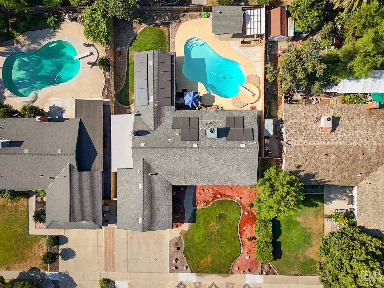1807 E Sonora Avenue, Tulare, CA 93274