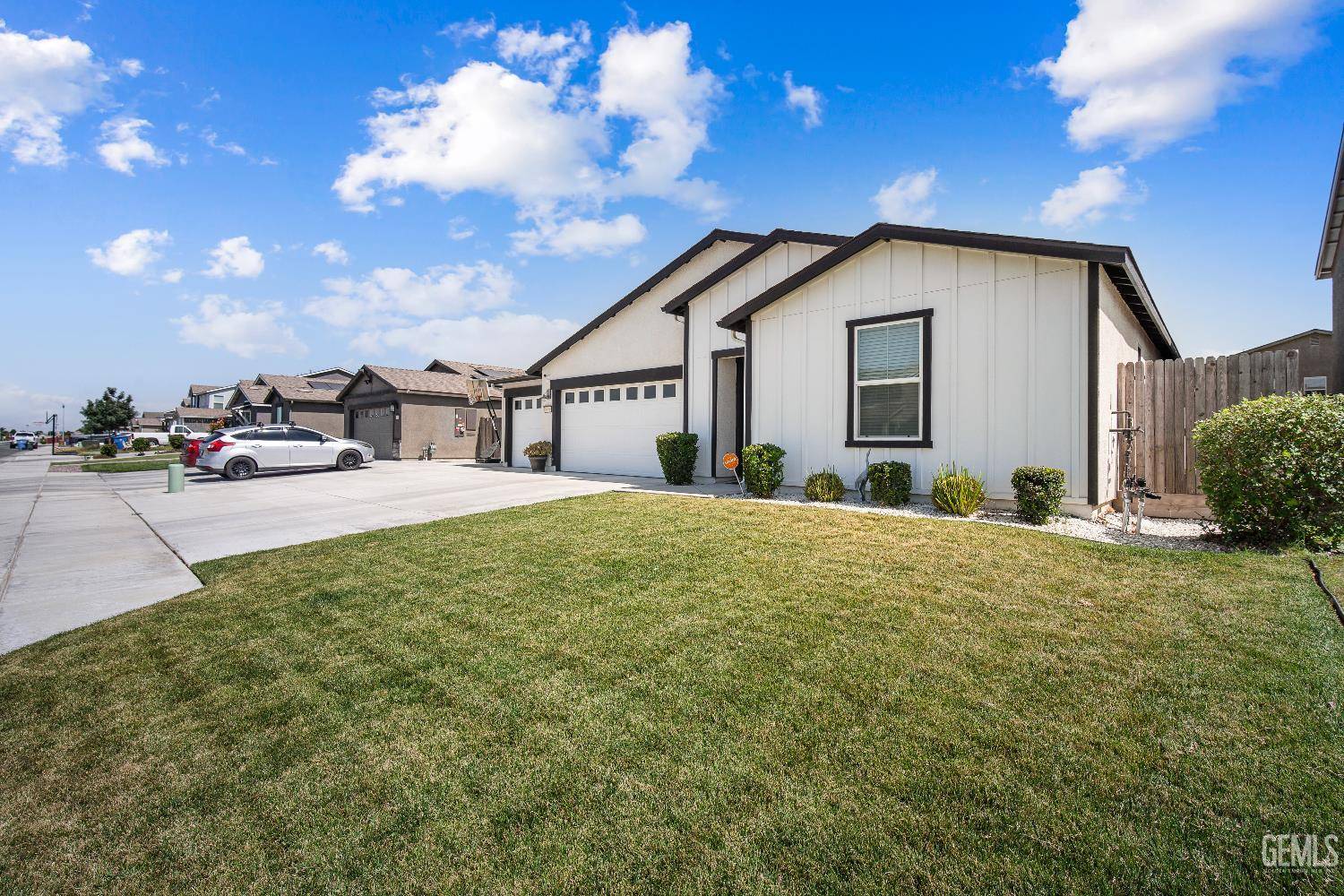 Bakersfield, CA 93311,10303 Fort Sanders Avenue