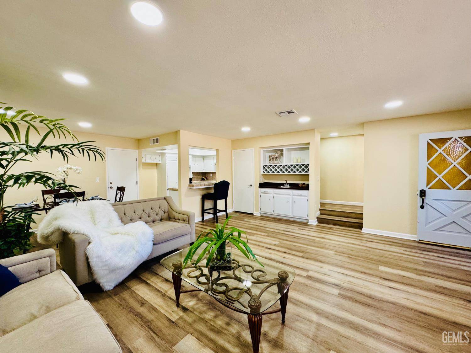 Bakersfield, CA 93301,4208 Tierra Verde Street #2