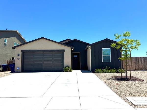 6722 Glacier Bay Street, Bakersfield, CA 93313