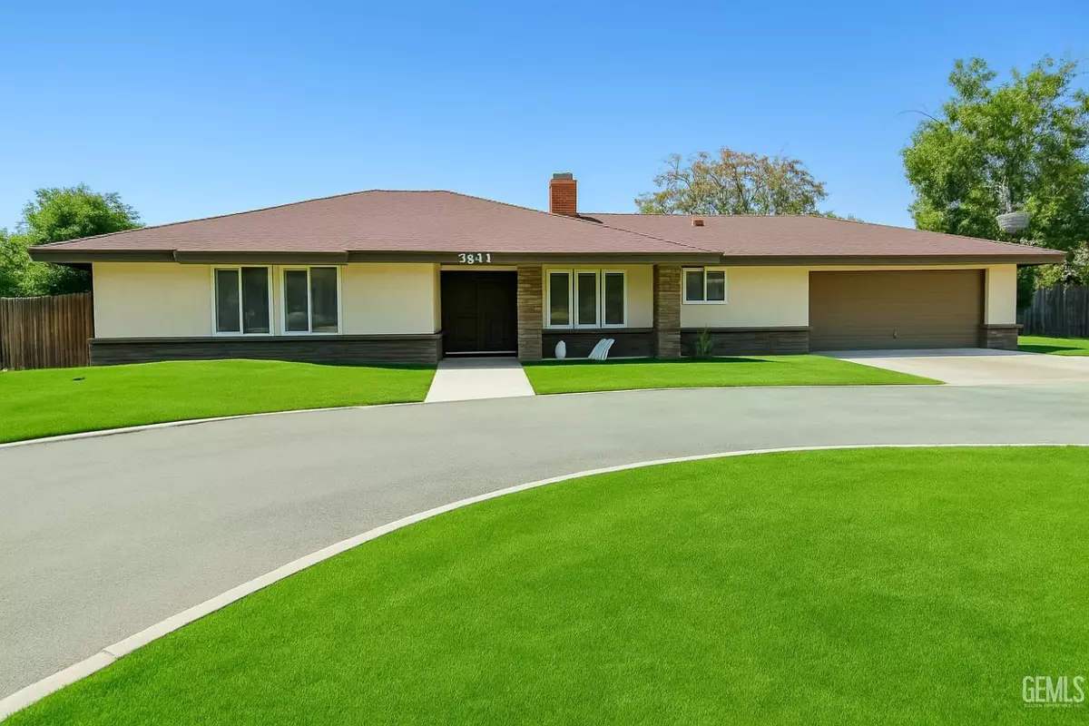 Bakersfield, CA 93307,7519 Man O War Street